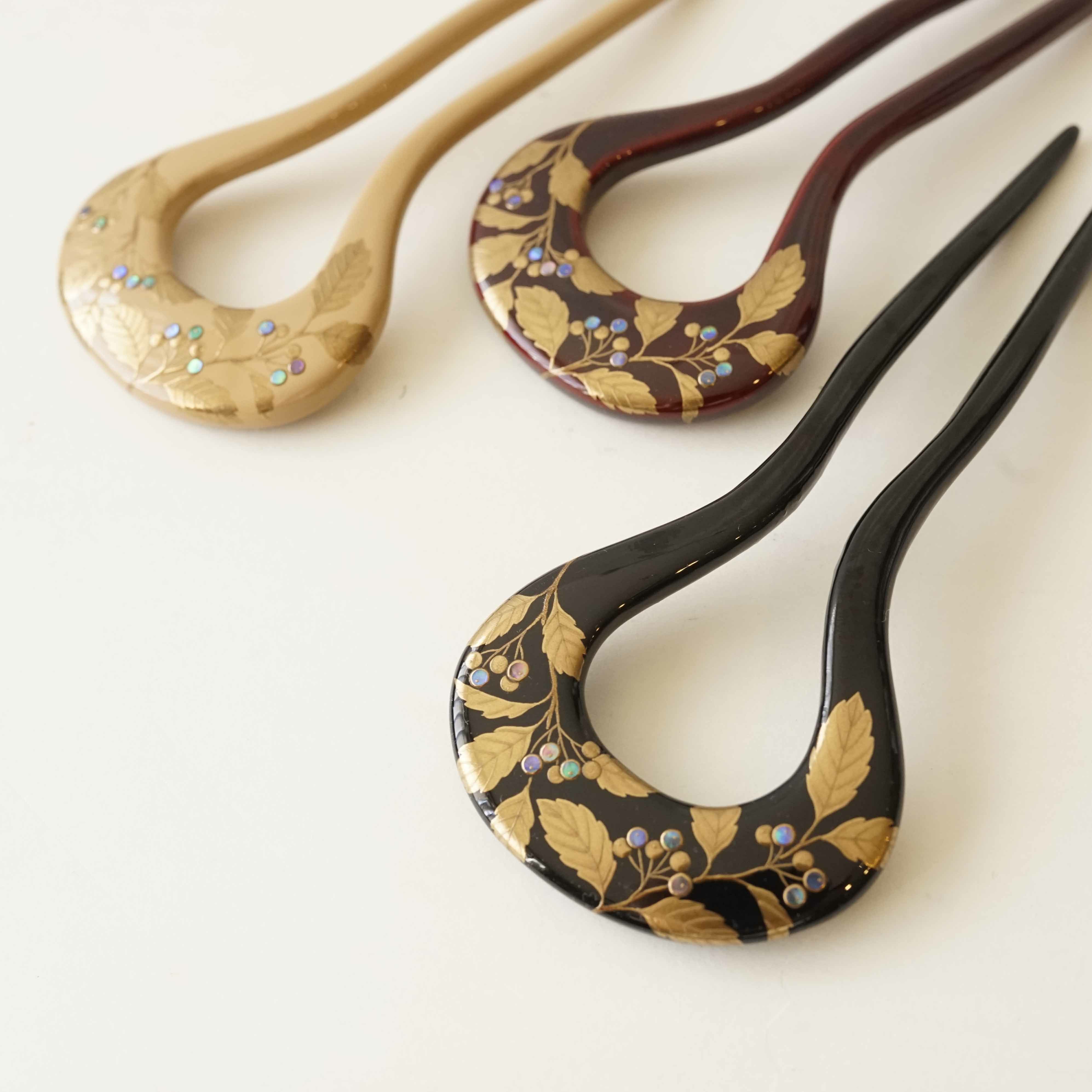 本漆純金蒔絵螺鈿かんざし 輪ピン（中） 南天文様（黒色） | かづら清