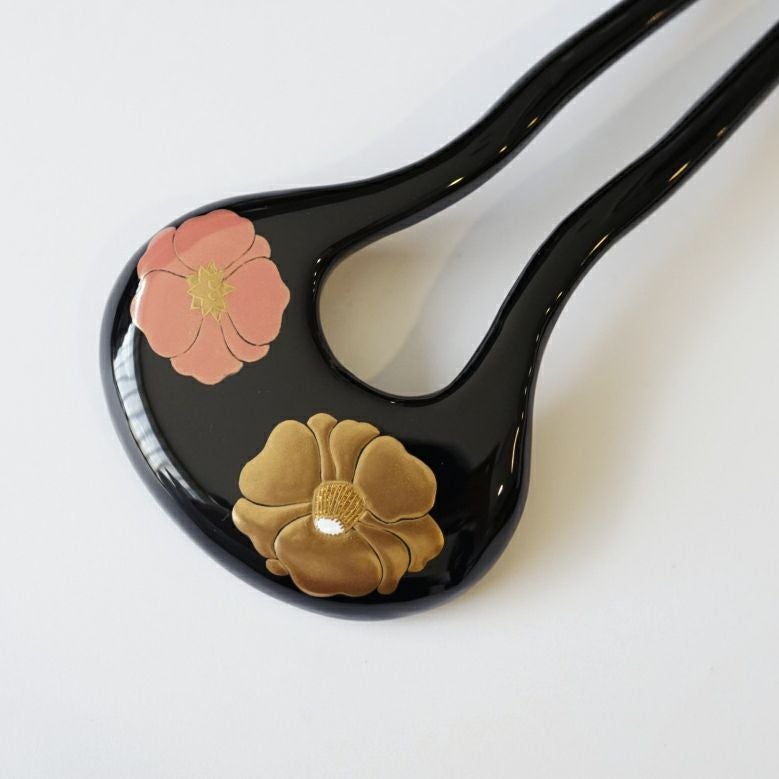 本漆純金蒔絵螺鈿かんざし 幅広輪ピン 椿文様（黒色） | かづら清老舗