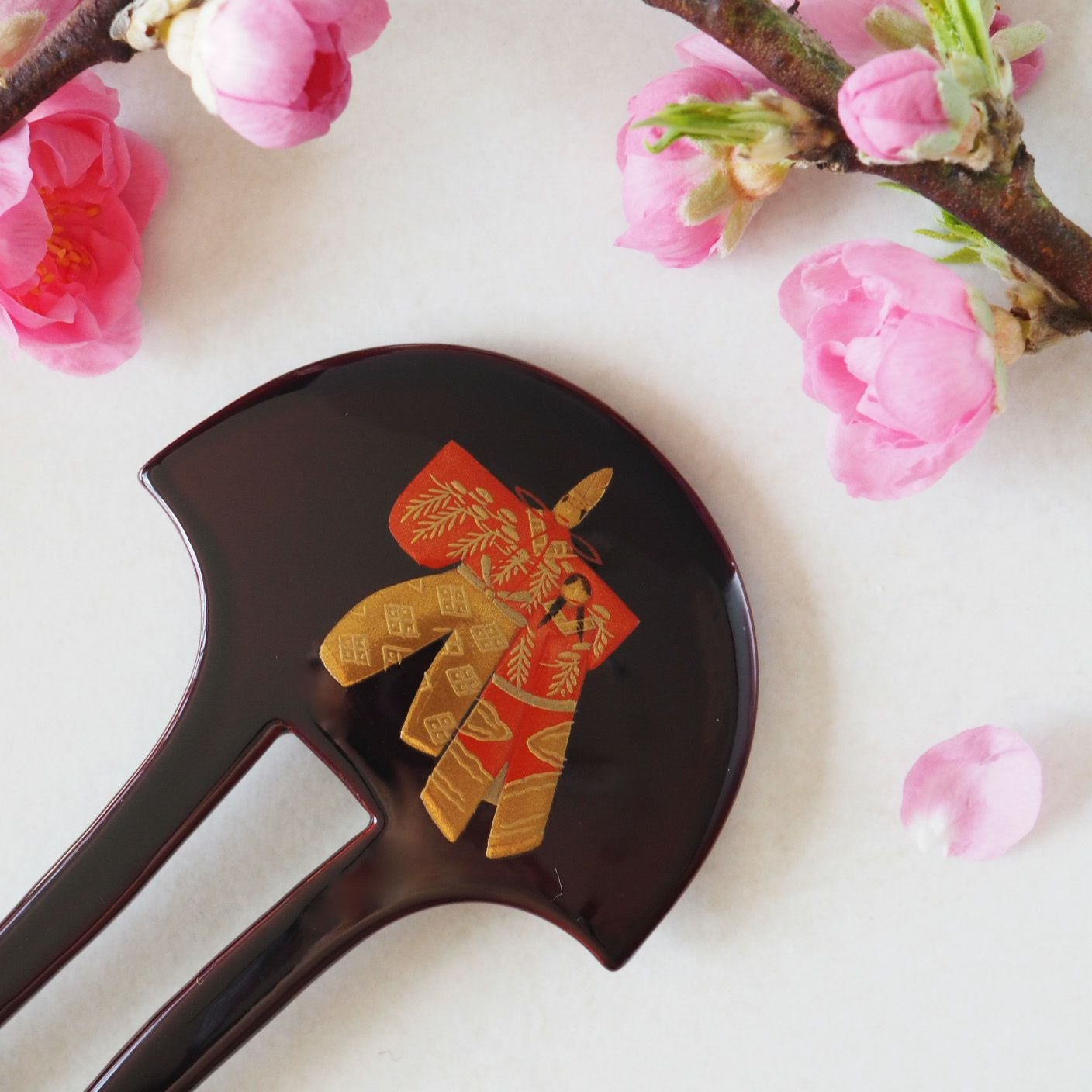 本漆純金蒔絵螺鈿かんざし 櫛・平打ちセット 桜文様 | かづら清老舗