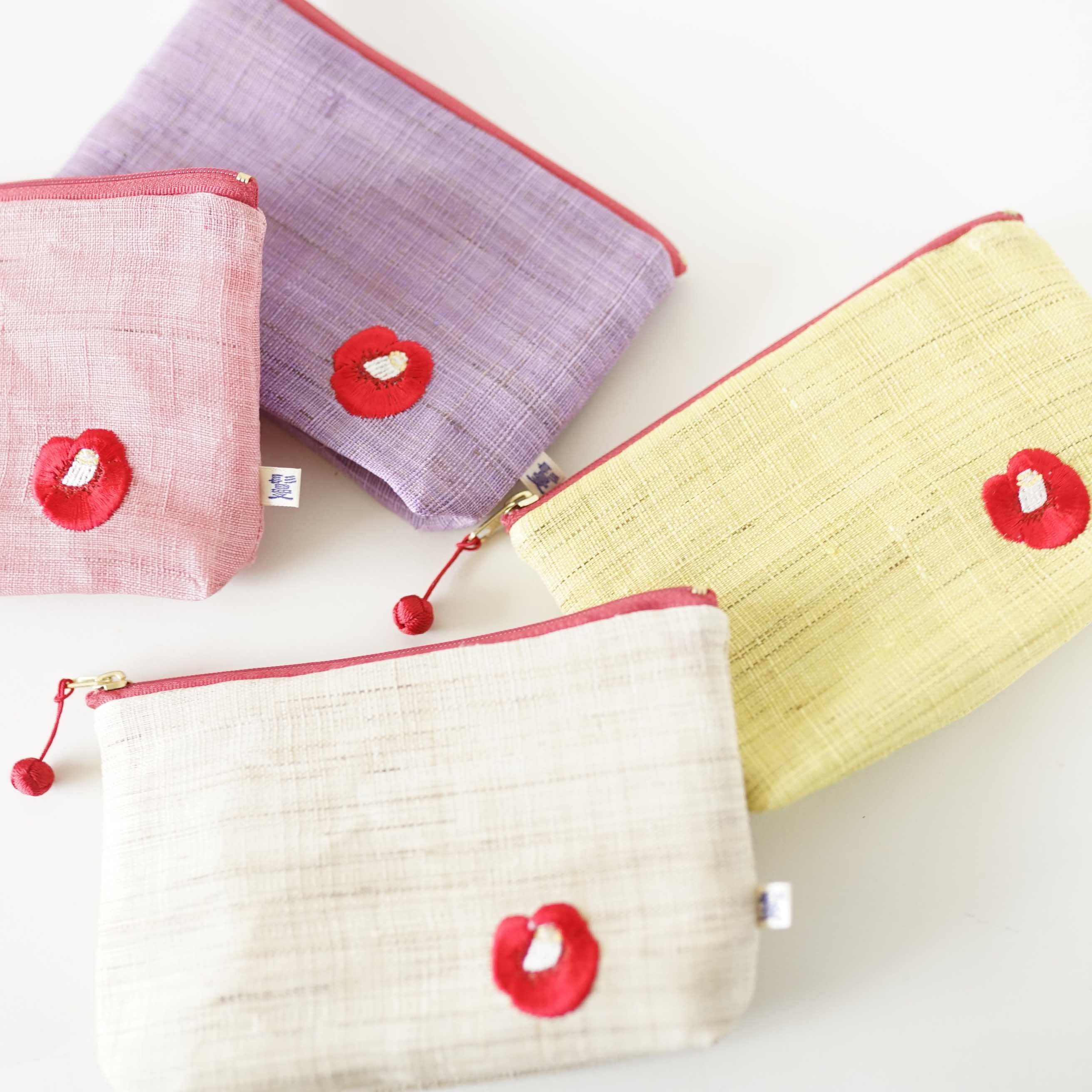 菊刺繍立て鏡 （わたしの幸せな結婚×かづら清老舗 限定仕様） | かづら