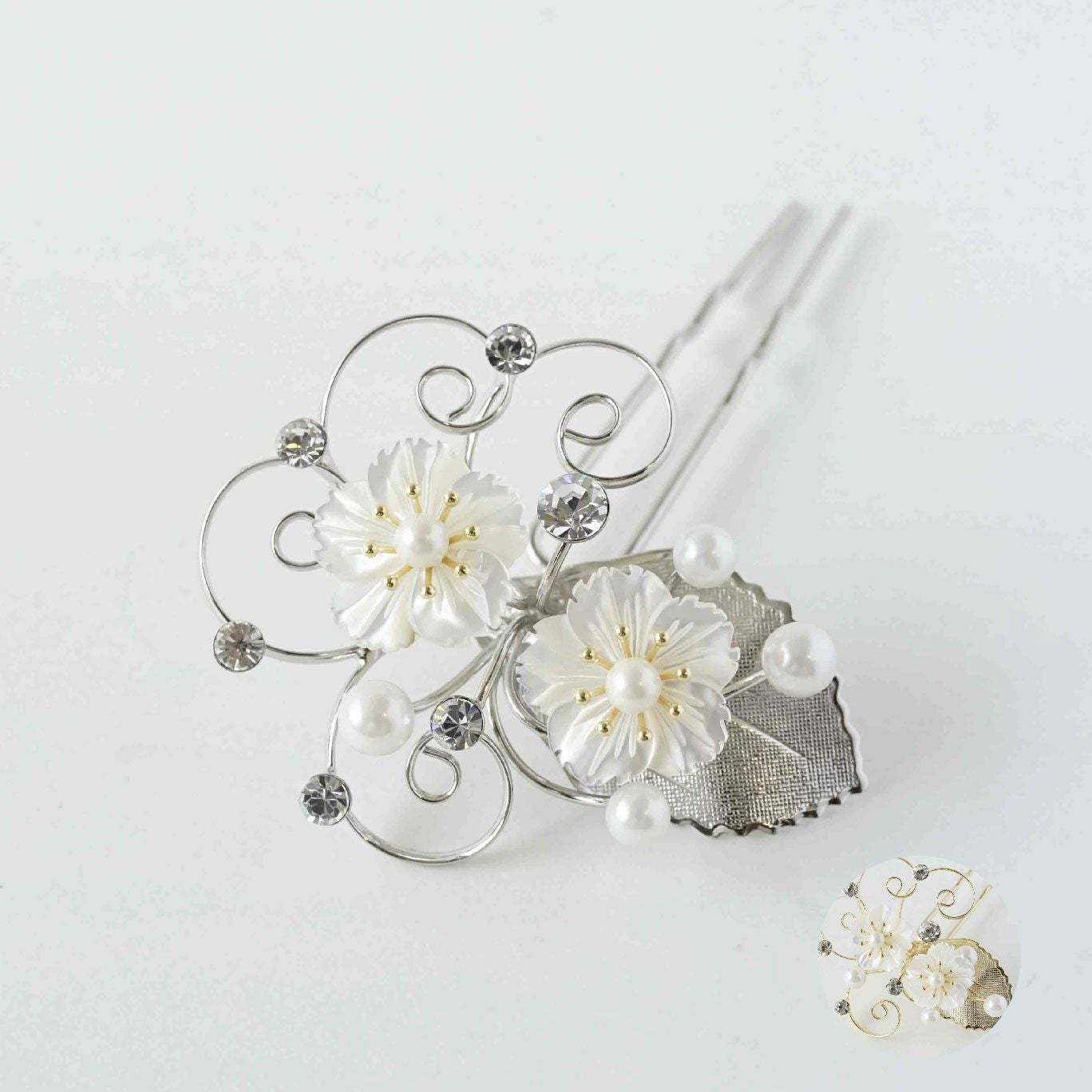 七五三用髪飾り 蝶付き梅三輪かんざしセット（ビラ・下がり） | かづら