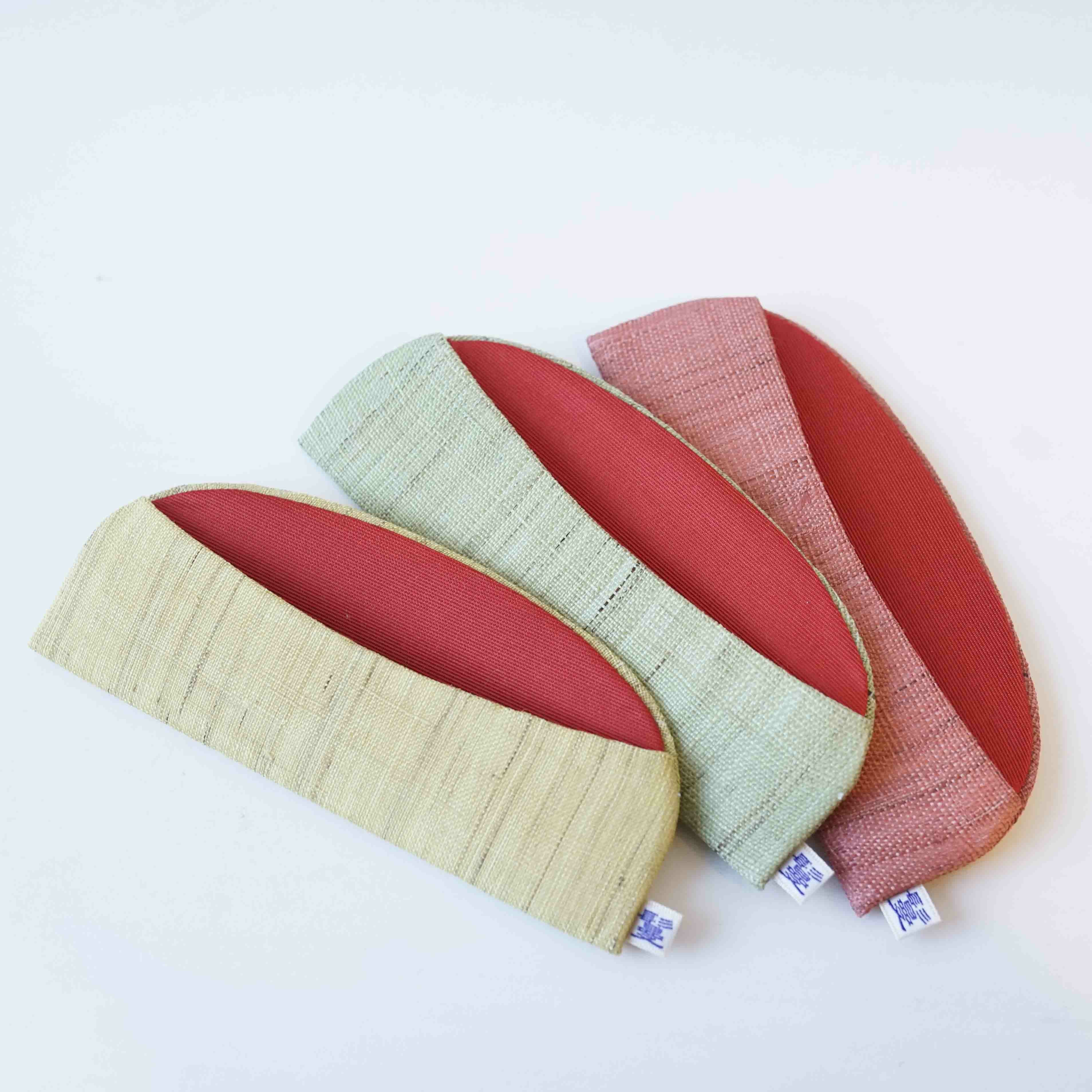 つげ櫛】彫り解き櫛 3寸5分 ケース付き（椿） | かづら清老舗